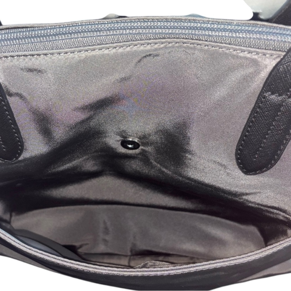 MICHAEL Michael Kors Kelsey Large Nylon Tote Bag - Picture 11 of 14
